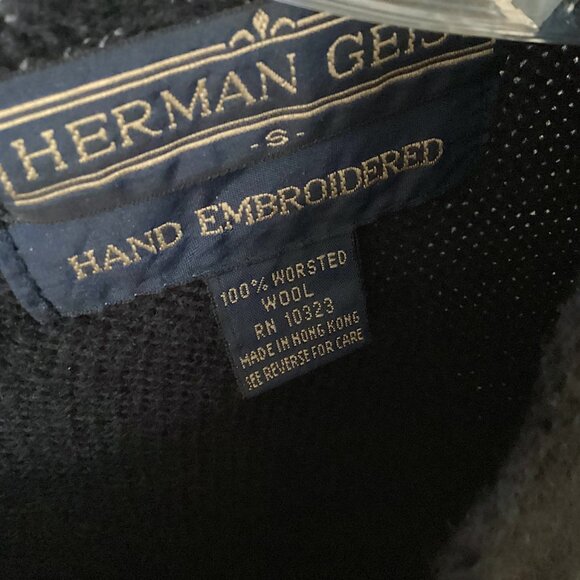 CottageCore! Vintage Wool Sweater with Floral Motif, Navy Embroidered, Small - Picture 3 of 9